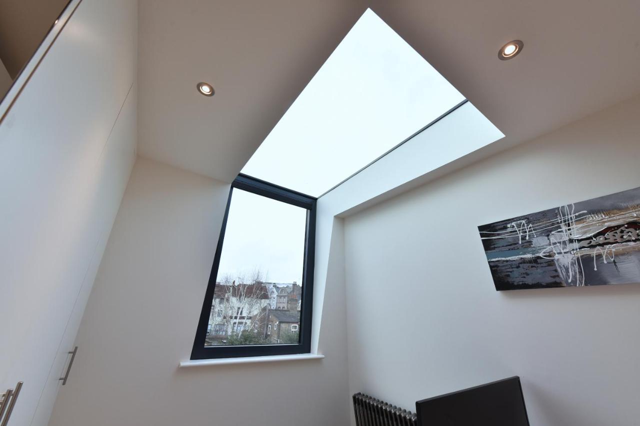 Modern Bedroom In London !! Exteriér fotografie